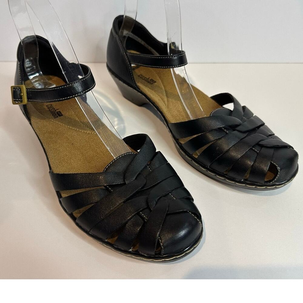 Clarks Collection Wendy Fisherman Sandals Women's 9 Black Leather Chic Comfort